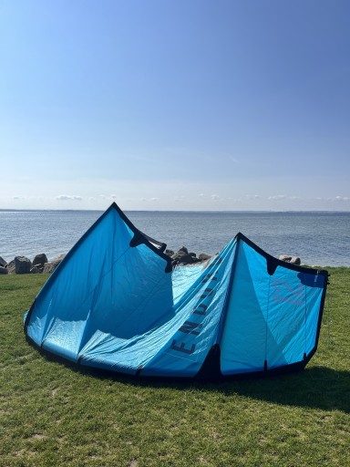 Zdjęcie oferty: Latawiec Ozone Enduro V3 12m 