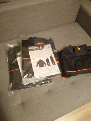 Zdjęcie oferty: Bluza kurtka Posejdon Sara XXL