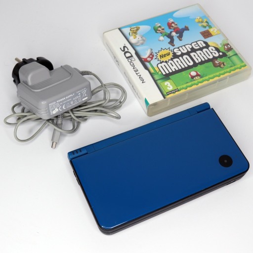 Zdjęcie oferty: KONSOLA NINTENDO DSI XL + New Super Mario Bros