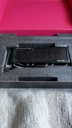 Zdjęcie oferty: GTX 580 Phantom 3GB GDDR5 + pudełko / artefakty
