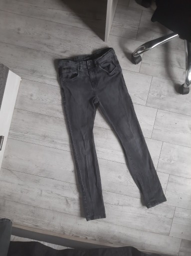 Zdjęcie oferty: Czarne Jeansy SLIM FIT | ROZMIAR 31