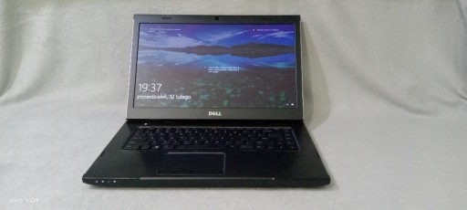 Zdjęcie oferty: Laptop Dell Vostro 3550 i3 8GB SSD nowa bateria 