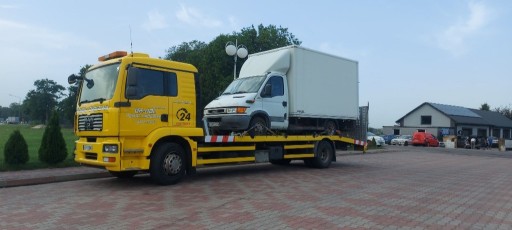 Zdjęcie oferty: Pomoc Drogowa Lublin transport maszyn 