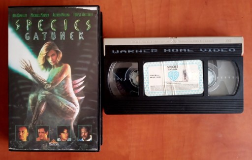 Zdjęcie oferty: Gatunek - kaseta VHS