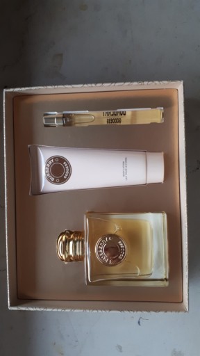 Zdjęcie oferty: Woda perfumowana  Burberry Goddes 100 ml+10+75 ml