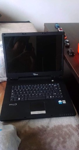 Zdjęcie oferty: Fujitsu Siemens Amilo  1705