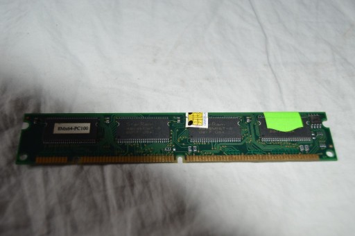 Zdjęcie oferty: STARRAM 48V8M16T-8 64MB SDRAM