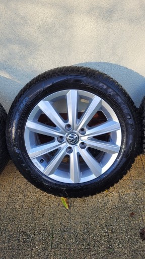Zdjęcie oferty: Koła aluminiowe/opony zimowe Dunlop VW T6.1 , T.6,