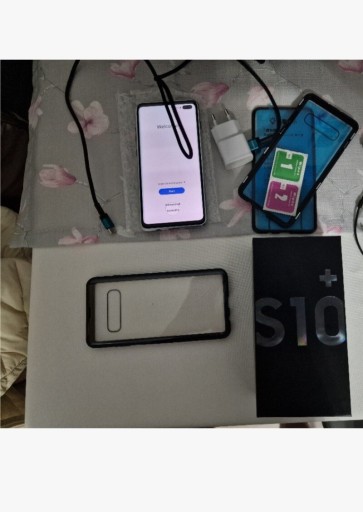 Zdjęcie oferty: Samsung Galaxy S10+ 8 GB / 128 GB czarny idealny 