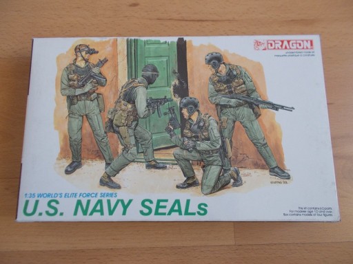 Zdjęcie oferty: Dragon 3017 1:35 U.S. Navy Seals figurki model