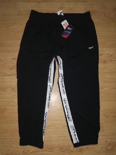 Zdjęcie oferty: REEBOK- SPODNIE XL