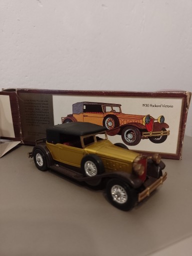 Zdjęcie oferty: MATCHBOX models of yesteryear y-15 Packard 