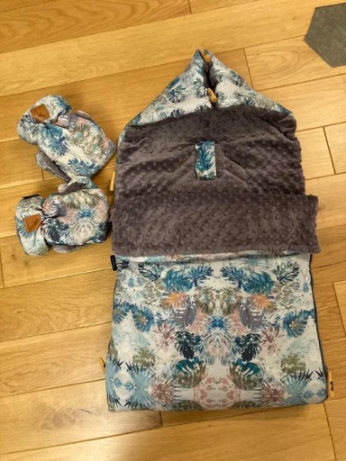 Zdjęcie oferty: Lanila - Śpiworek zimowy do wózka L/XL z mufkami w komplecie