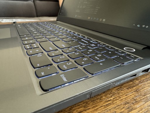 Zdjęcie oferty: Laptop Lenovo ThinkBook i5 komplet okazja GRATIS