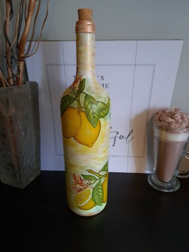 Zdjęcie oferty: Butelka handmade Decoupage 0.7L cytrynki