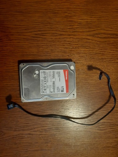 Zdjęcie oferty: Dysk Toshiba 1TB