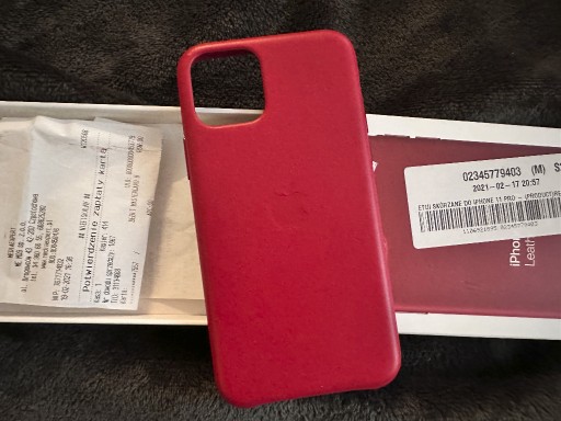 Zdjęcie oferty: ETUI SKÓRZANE IPHONE 11 PRO PRODUCT RED NOWE