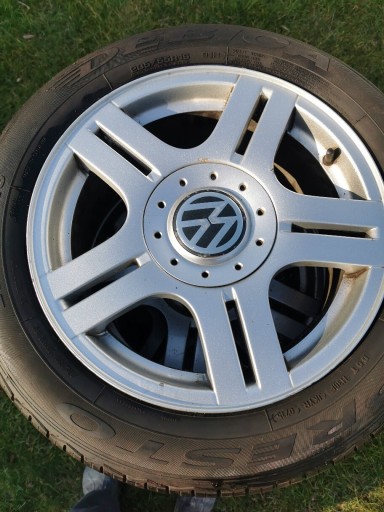 Zdjęcie oferty: Kpl. opon VW 205/55/R16.