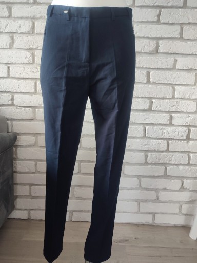 Zdjęcie oferty: Eleganckie spodnie Greenpoint 36