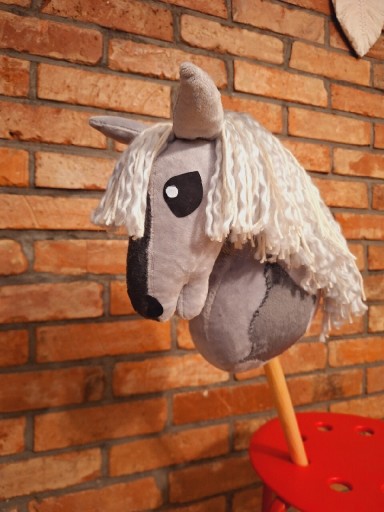 Zdjęcie oferty: Hobby horse,  koń na kiju. 