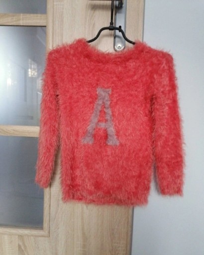 Zdjęcie oferty: Czerwony sweterek 