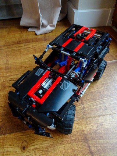 Zdjęcie oferty: Lego technic 8081 krążownik ekstremalny