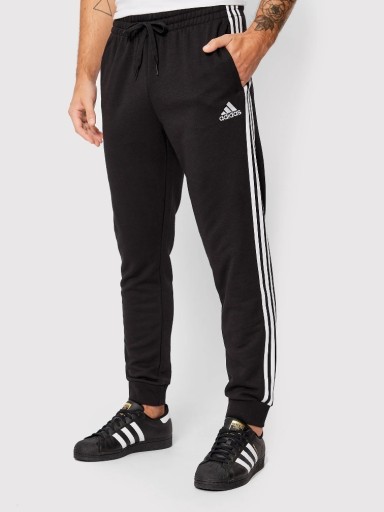 Zdjęcie oferty: Spodnie Adidas French Terry 3-stripes GK8831 r. M