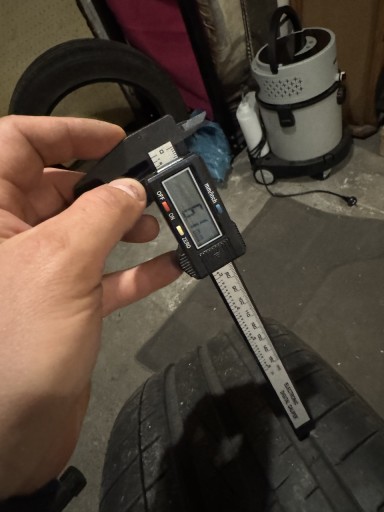 Zdjęcie oferty: Tytuł: Vredestein Ultrac Vorti+ 255/50/20, produkcja 4922, jak nowe