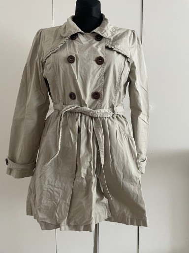 Zdjęcie oferty: Beżowy prochowiec trencz kurtka New Look 44