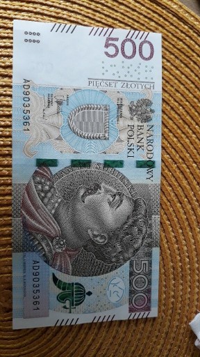 Zdjęcie oferty: Banknot  kolekcjonerski nominał 500zł Seria AD