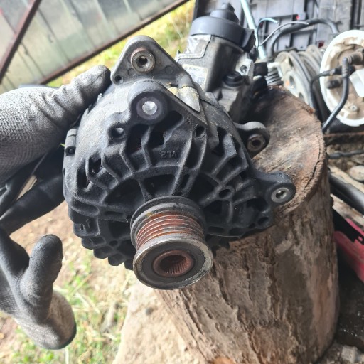 Zdjęcie oferty: Alternator Audi A4 B8 2.0tdi