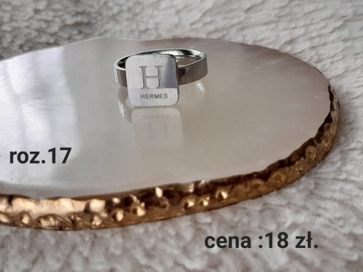 Zdjęcie oferty: Pierścionek Hermes 17