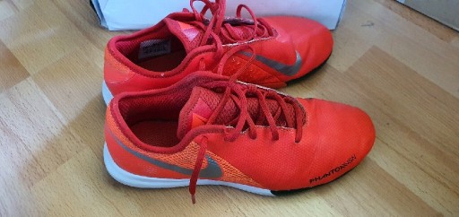 Zdjęcie oferty: Buty chłopięce Nike Phantom VSN  37.5  23,5cm