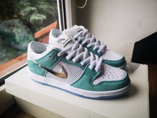 Zdjęcie oferty: Nike SB Dunk "April" | rozmiar EU39