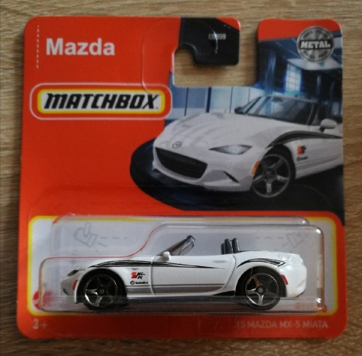 Zdjęcie oferty: Matchbox Mazda MX-5 Miata '15