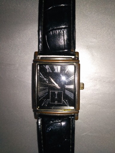 Zdjęcie oferty: Zegarek męski na pasek na rękę nabaterię biżuteria