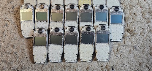 Zdjęcie oferty: Nokia 3410 - korpus, płyta, wyświetlacz. OKAZJA