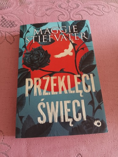 Zdjęcie oferty: Maggie Stiefvater "Przeklęci święci