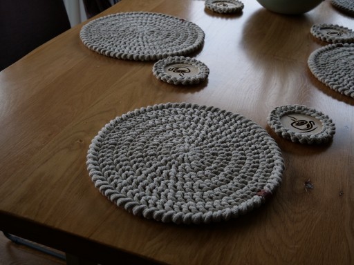 Zdjęcie oferty: Podkładki na stół, z bawełny, handmade