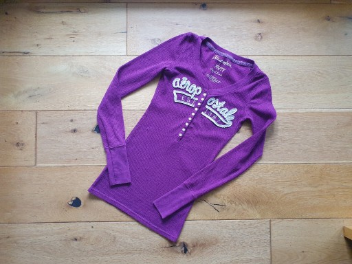 Zdjęcie oferty: Tshirt longsleeve fioletowa Aeropostale XS