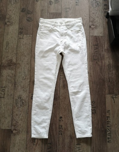 Zdjęcie oferty: 38-40 H&M białe jeansy wysoki stan 