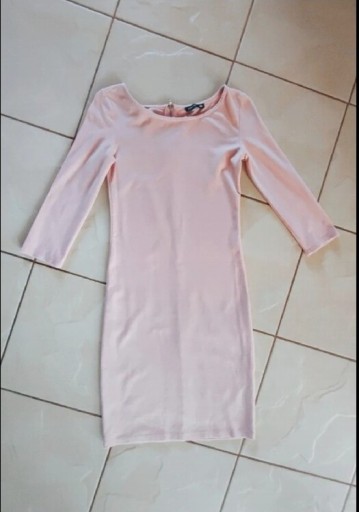 Zdjęcie oferty: Różowa sukienka Sinsay