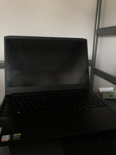 Zdjęcie oferty: Laptop Gamingowy-Lenovo IdeaPad Gaming 3 RTX3050TI