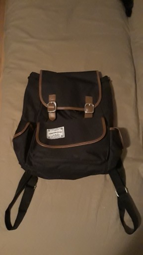 Zdjęcie oferty: Nowy,pojemny plecak w stylu vintage