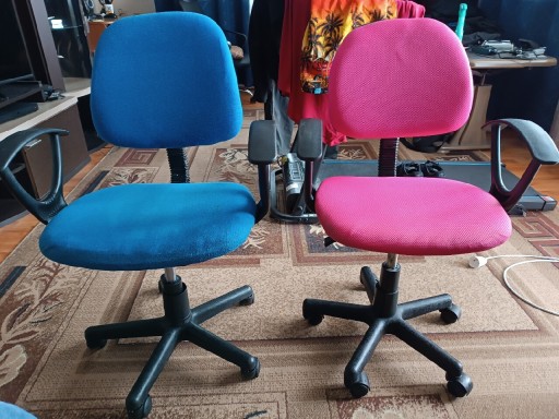 Zdjęcie oferty: Krzesło obrotowe dziecięce niebieskie różowe 2szt