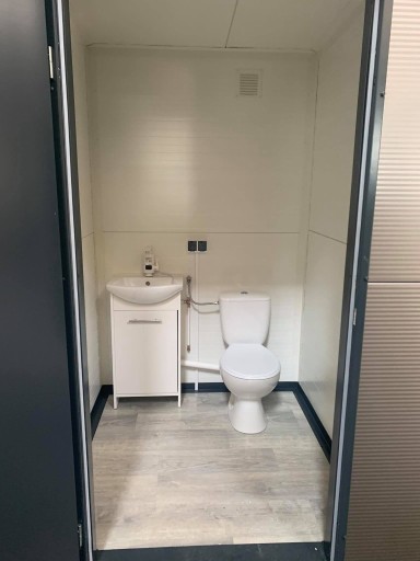 Zdjęcie oferty: Toaleta przenośna WC łazienka kontener sanitarny p