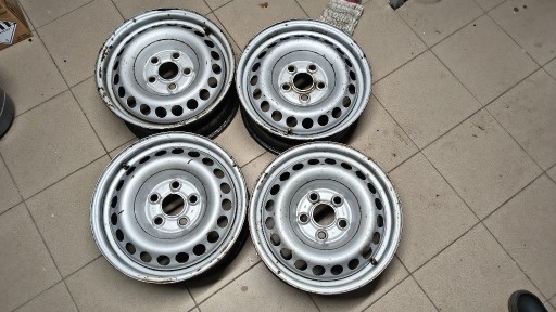 Zdjęcie oferty: Felgi stalowe VW Transporter T5 T6 16 6,5J ET 51 Multivan Caravelle 