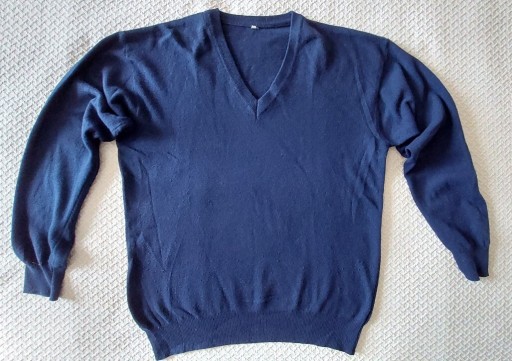 Zdjęcie oferty: Granatowy, męski sweter, rozmiar L
