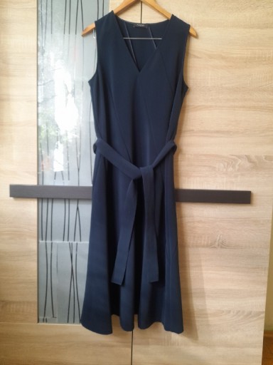 Zdjęcie oferty: Piękna długa elegancka sukienka Autograpf  r. L