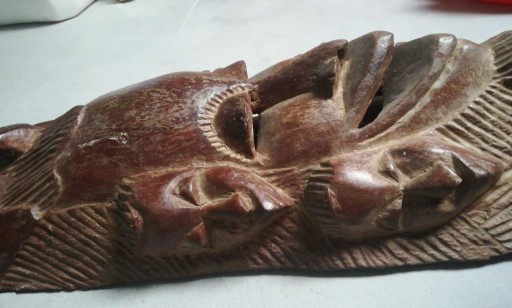 Zdjęcie oferty: Maska drewniana 80 cm 